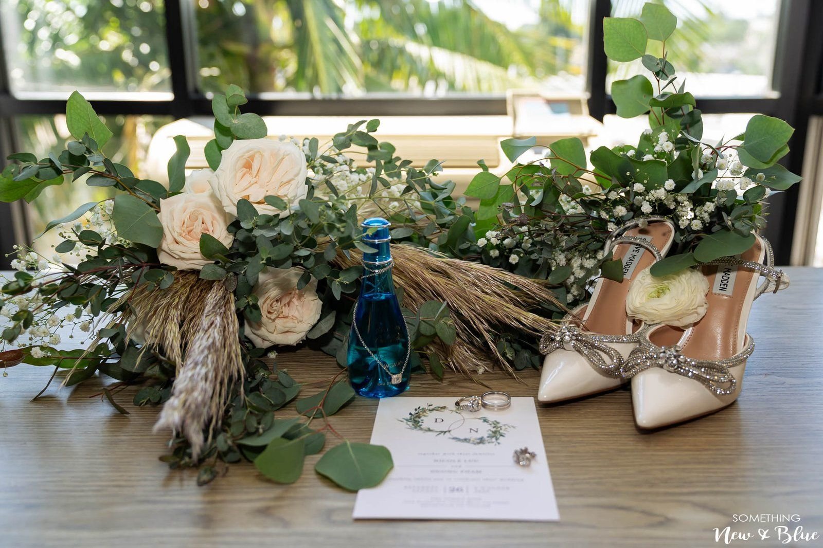 Ceremony in the courtyard at The Turnip Rose, Costa Mesa