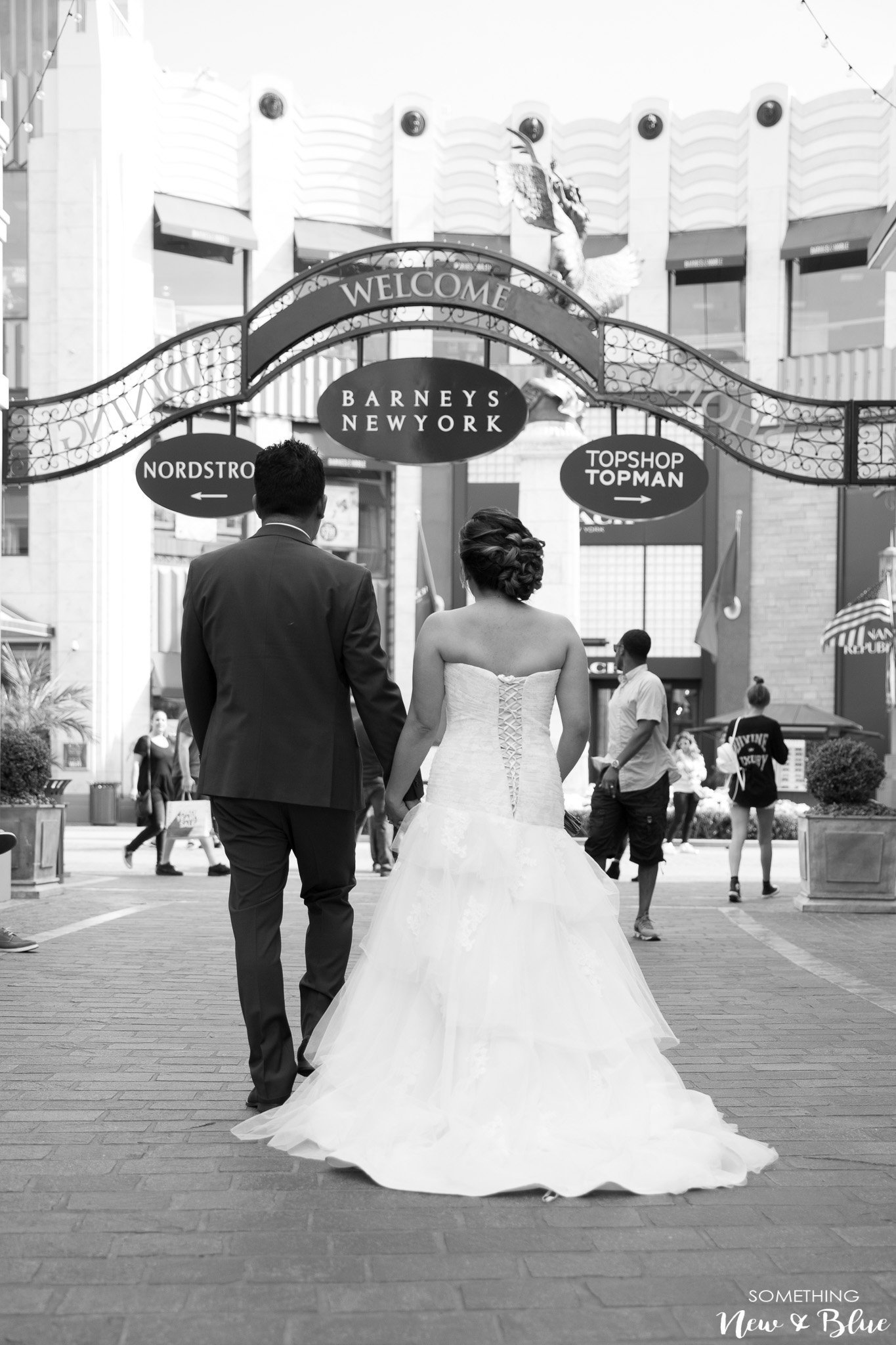 Lanlet + Kittiwat at The Grove Beverly Hills Courthouse