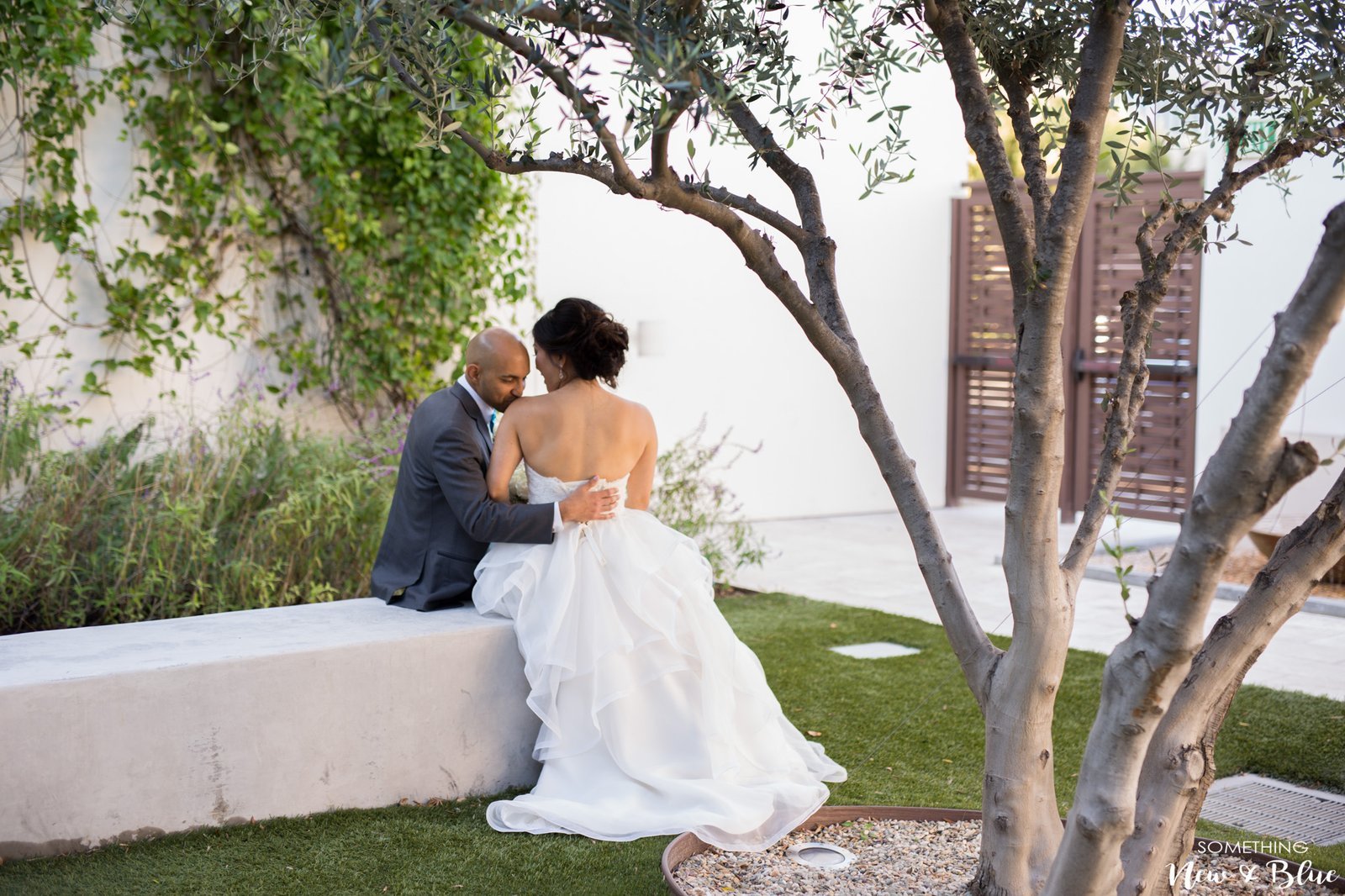 Monica + Louie at Orange County Courthouse Bowers Museum