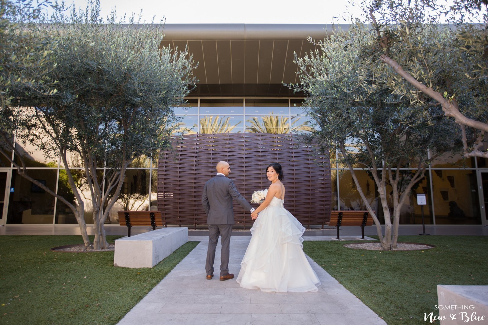 Monica + Louie at Orange County Courthouse Bowers Museum